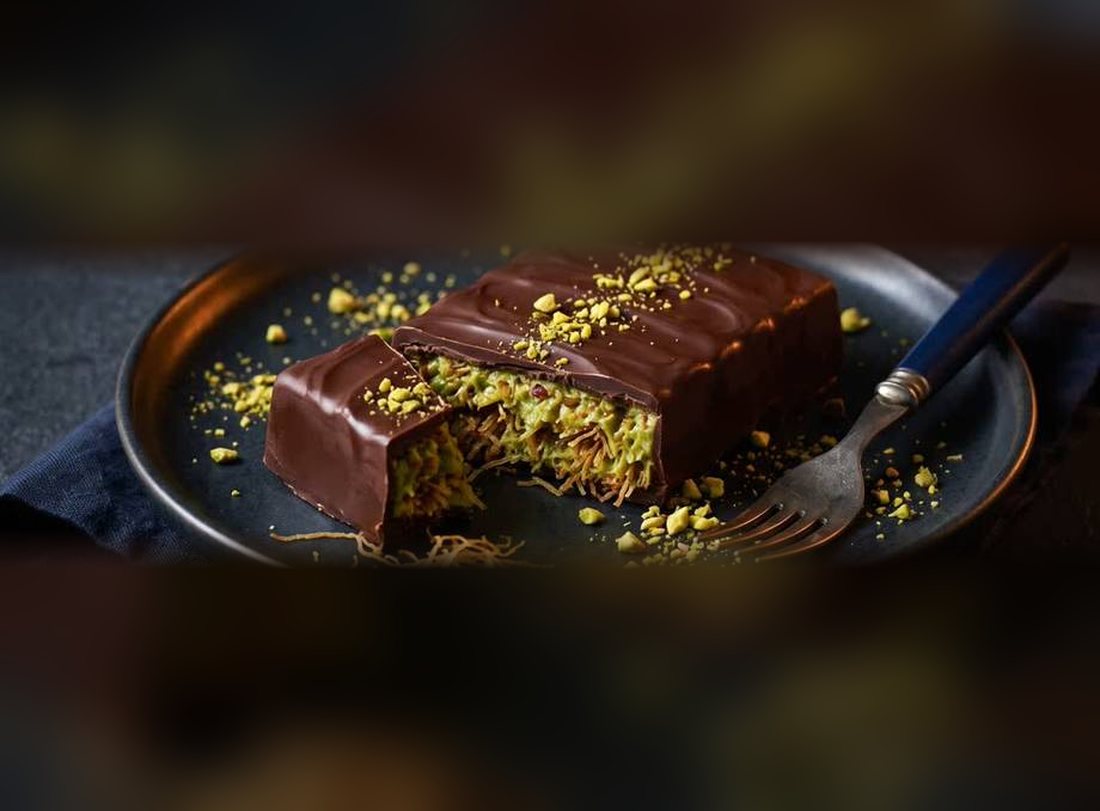 The Viral Dubai Pistachio Kunafa Chocolate