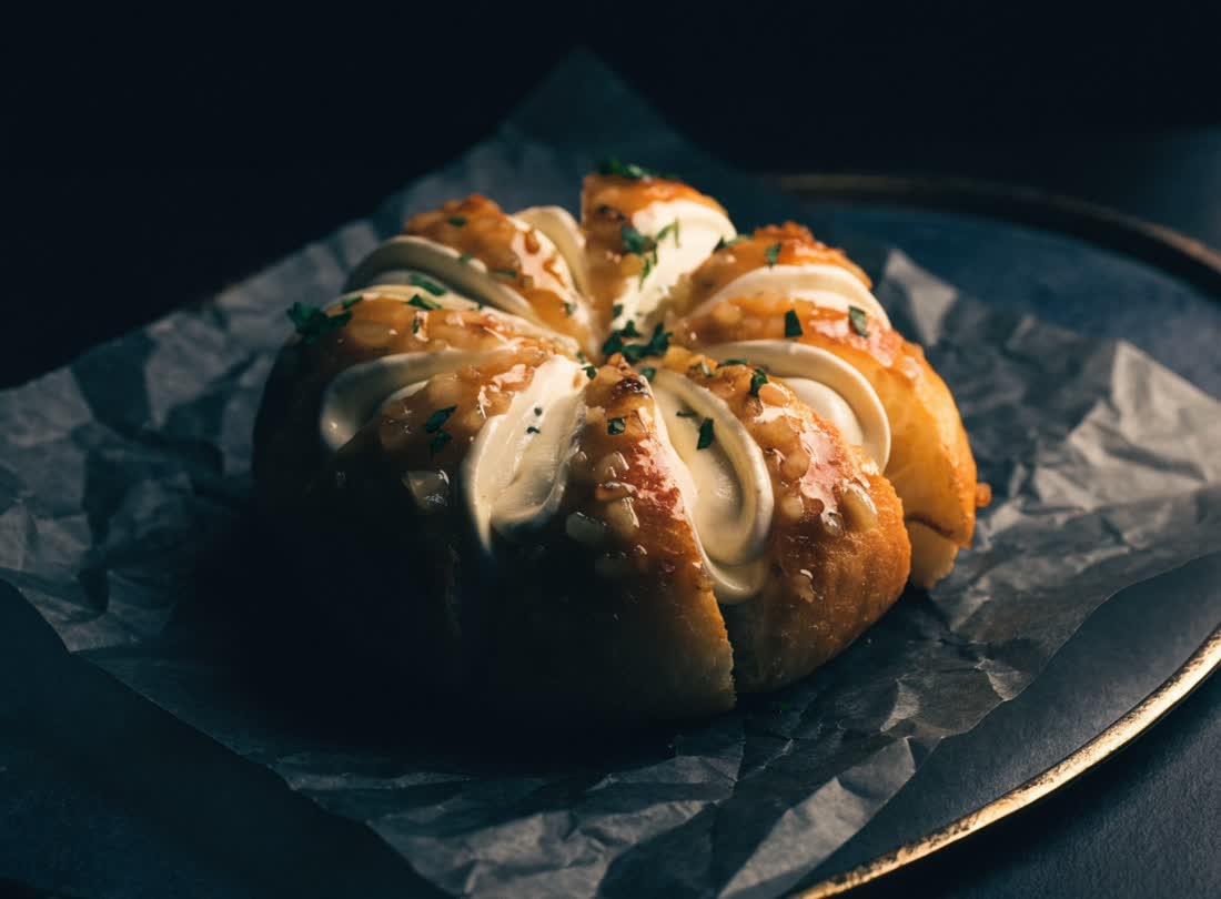 Korean Cream Cheese Garlic Bread